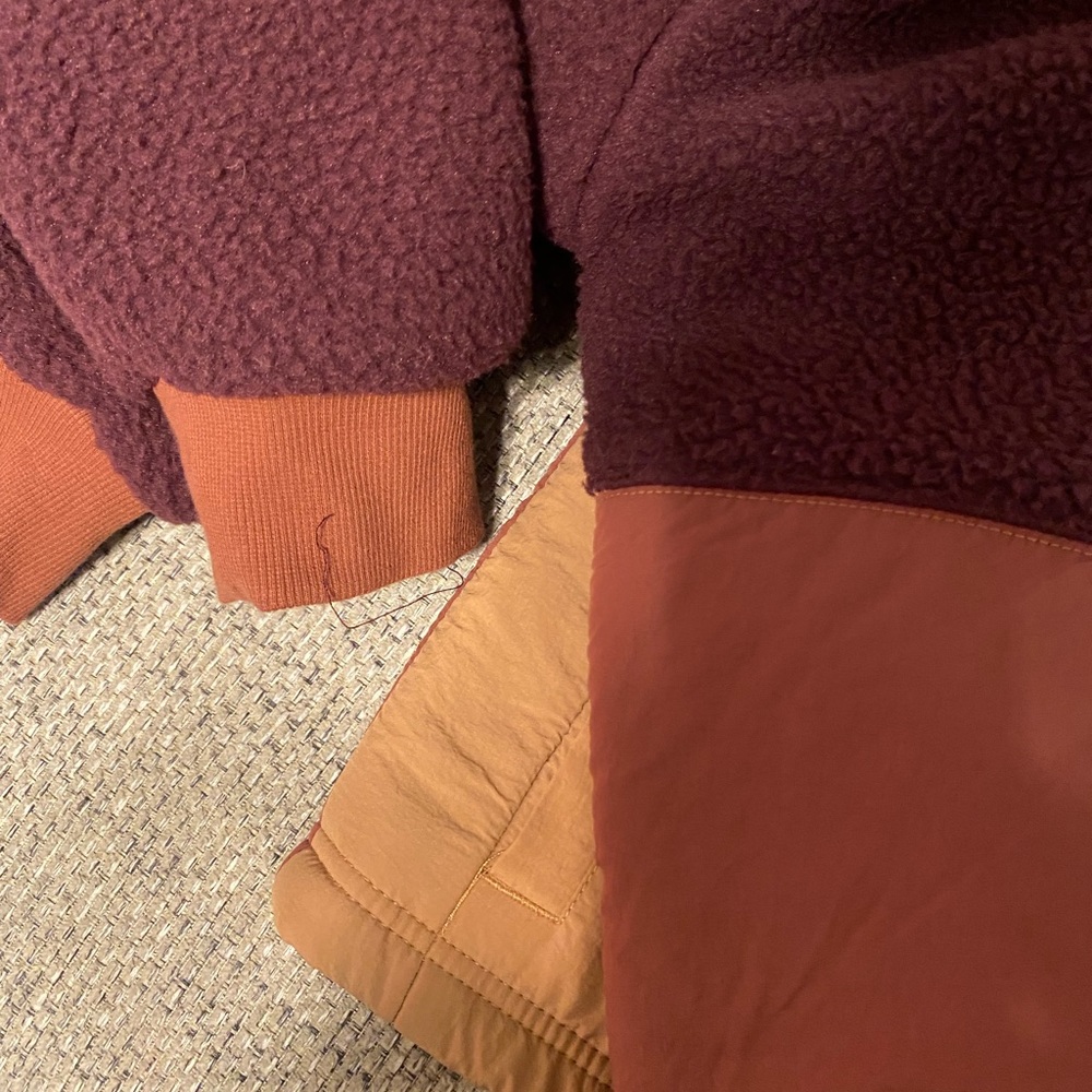 Fabletics sweater - Picture 8 of 13
